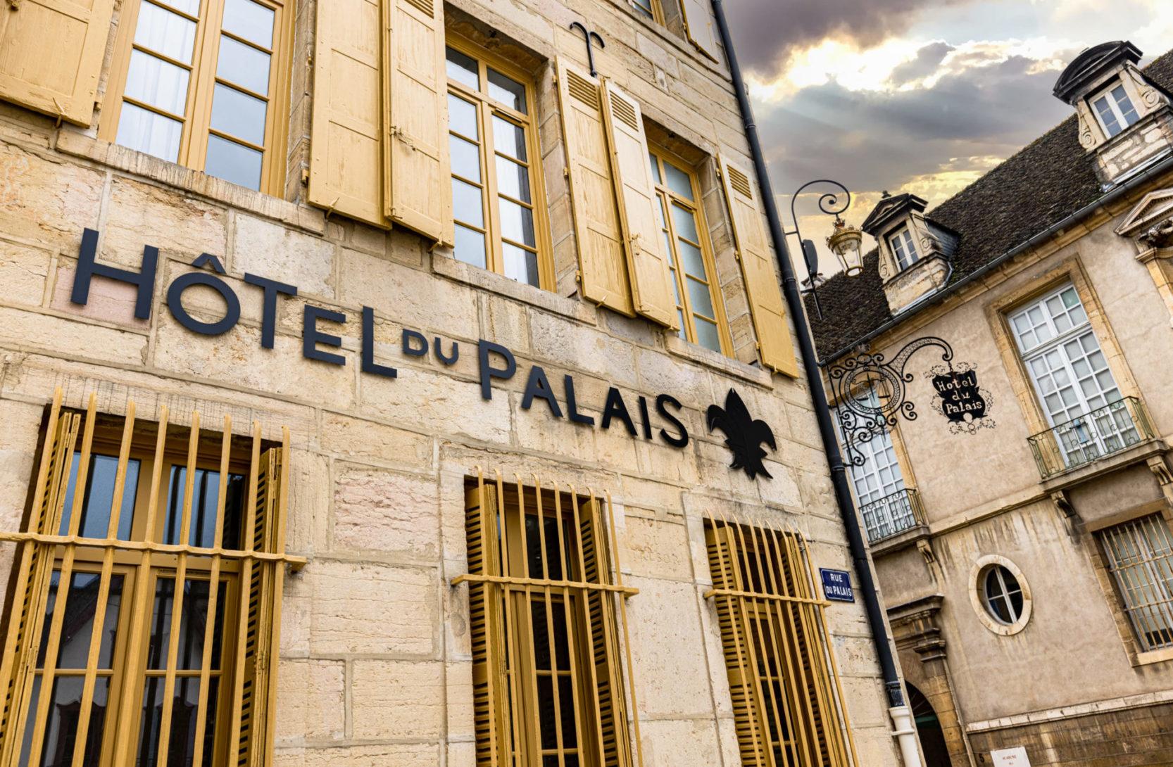 Hotel Du Palais ดีจอง ภายนอก รูปภาพ